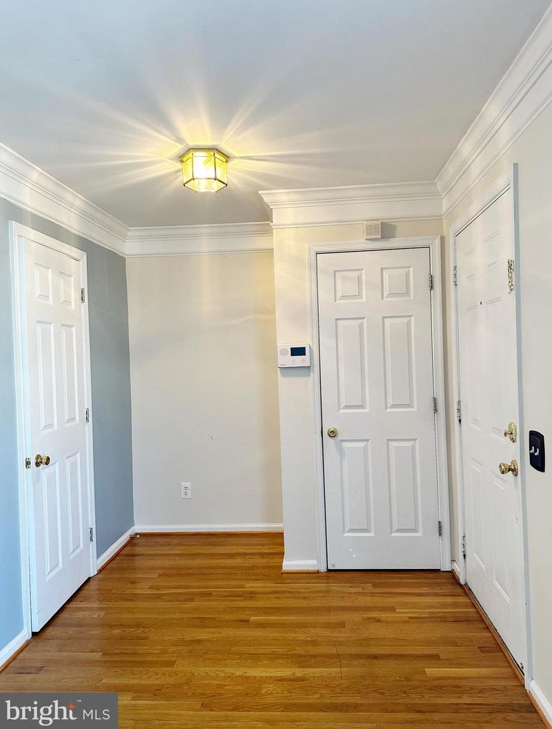 24 Lisa Dr, Newark, DE 19702-3754