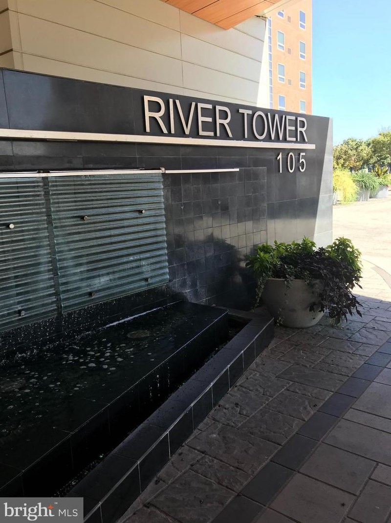 105 Christina Landing Dr #502, Wilmington, DE 19801