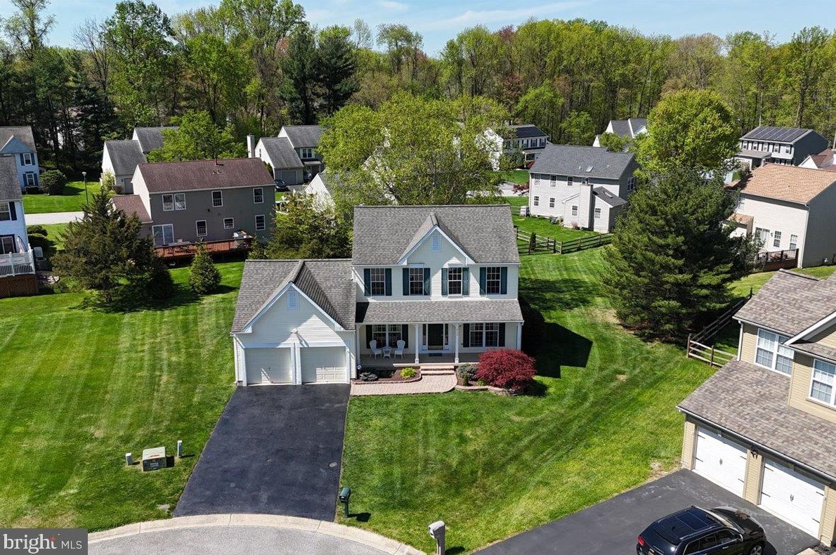 212 Yosemite Dr, Bear, DE 19701