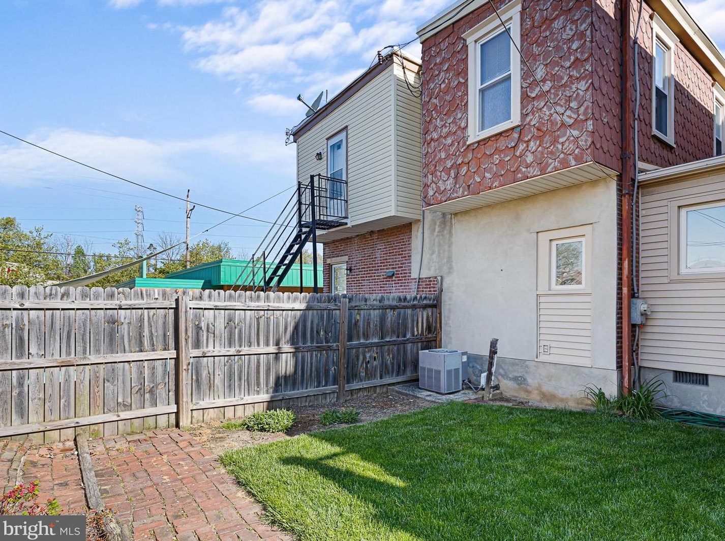 1616 16th St, Wilmington DE  19806-4026 exterior