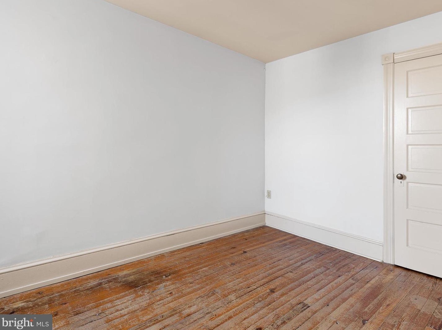 1614 16th St, Wilmington DE  19802-4711 exterior