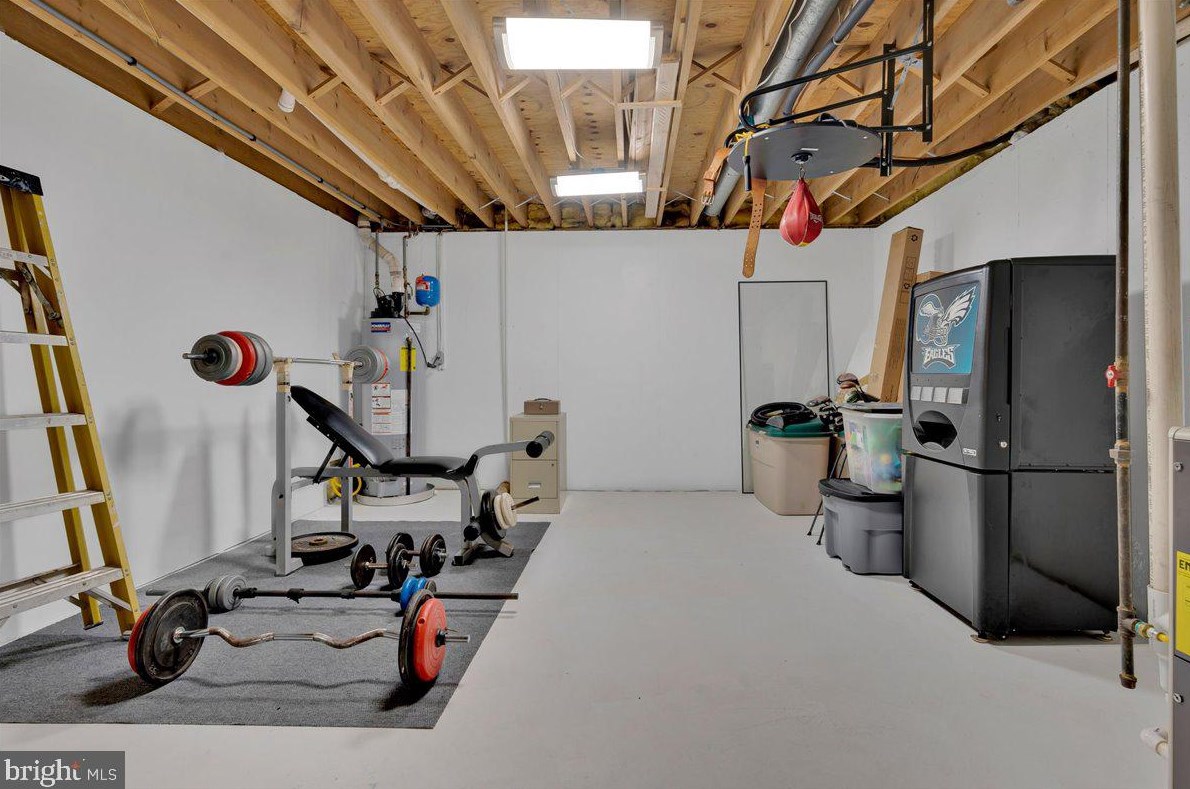 301 Dasher Cir, Bear DE  19701-1170 exterior