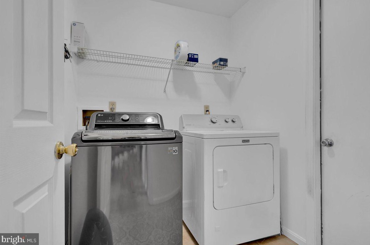 301 Dasher Cir, Bear DE  19701-1170 exterior