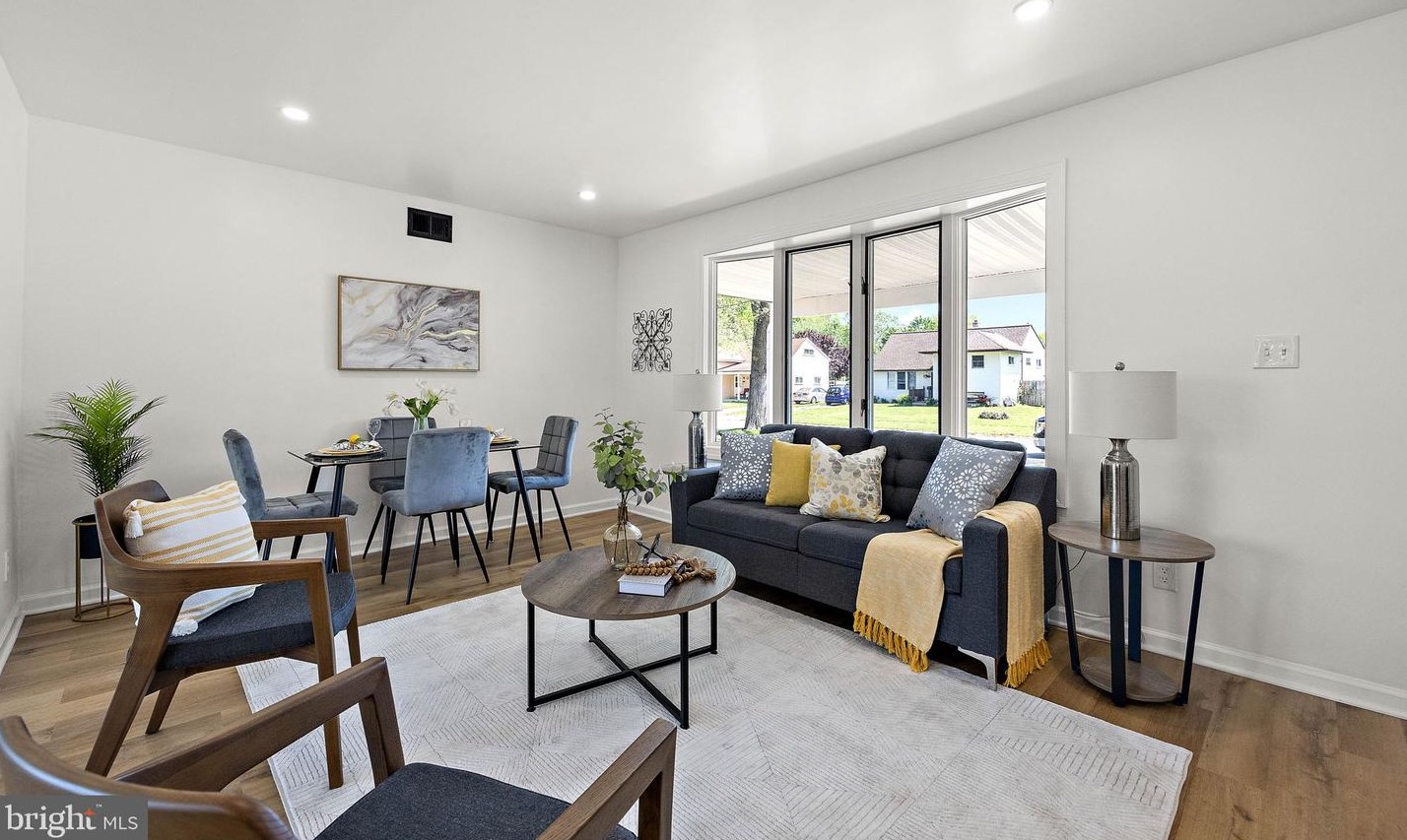 25 Matthews Rd, Newark DE  19713-2554 exterior