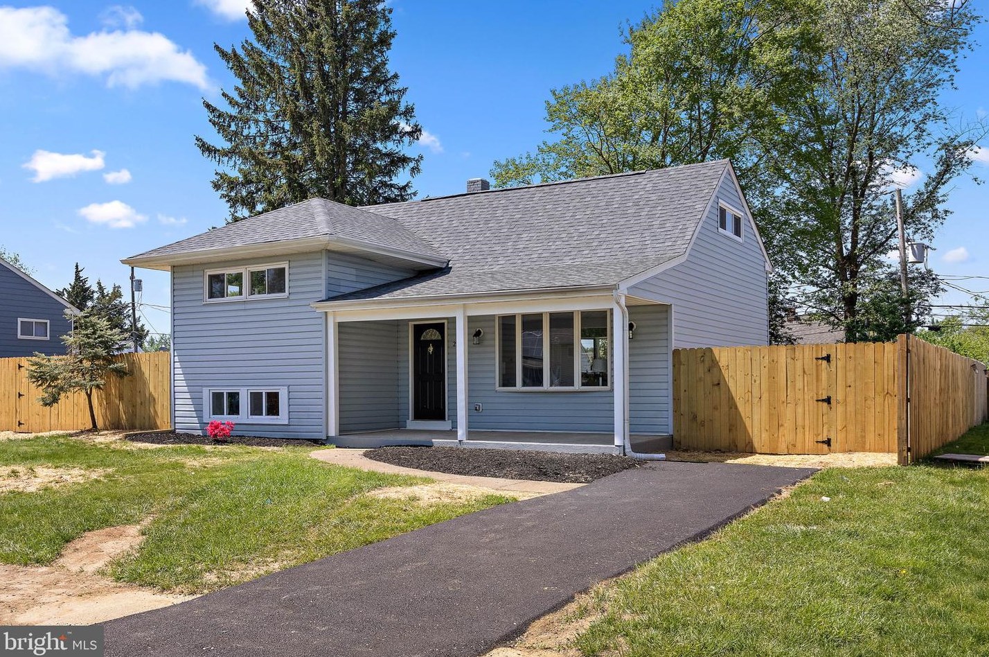 25 Matthews Rd, Newark DE  19713-2554 exterior