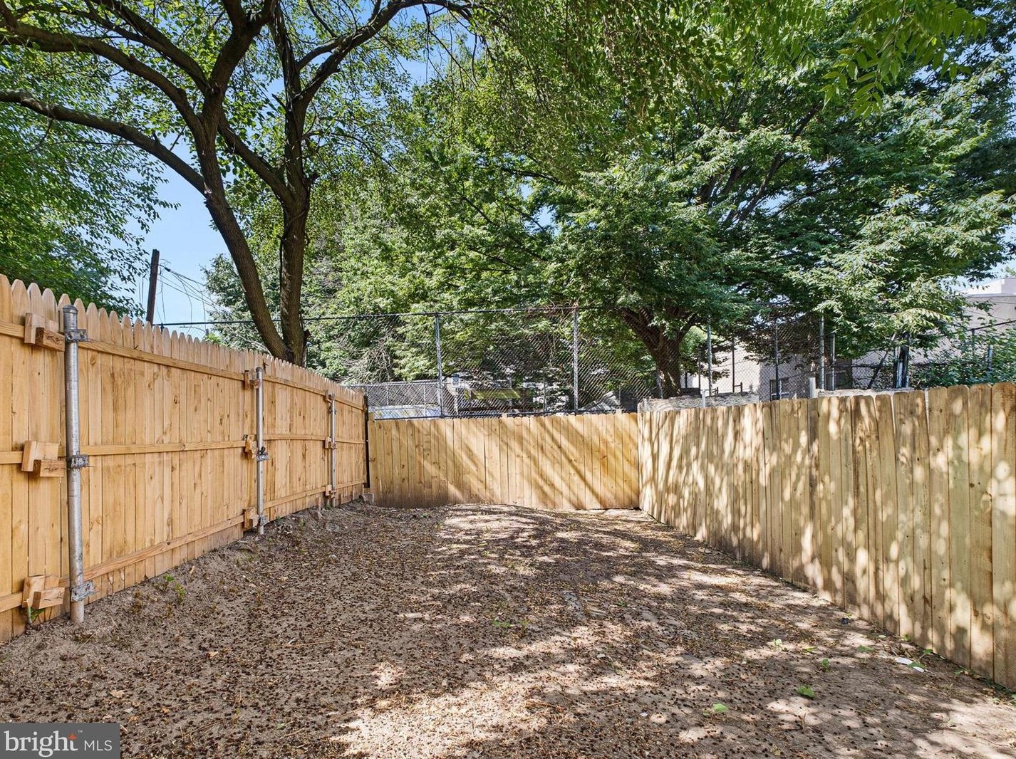 618 7th St, Wilmington DE  19801-2050 exterior