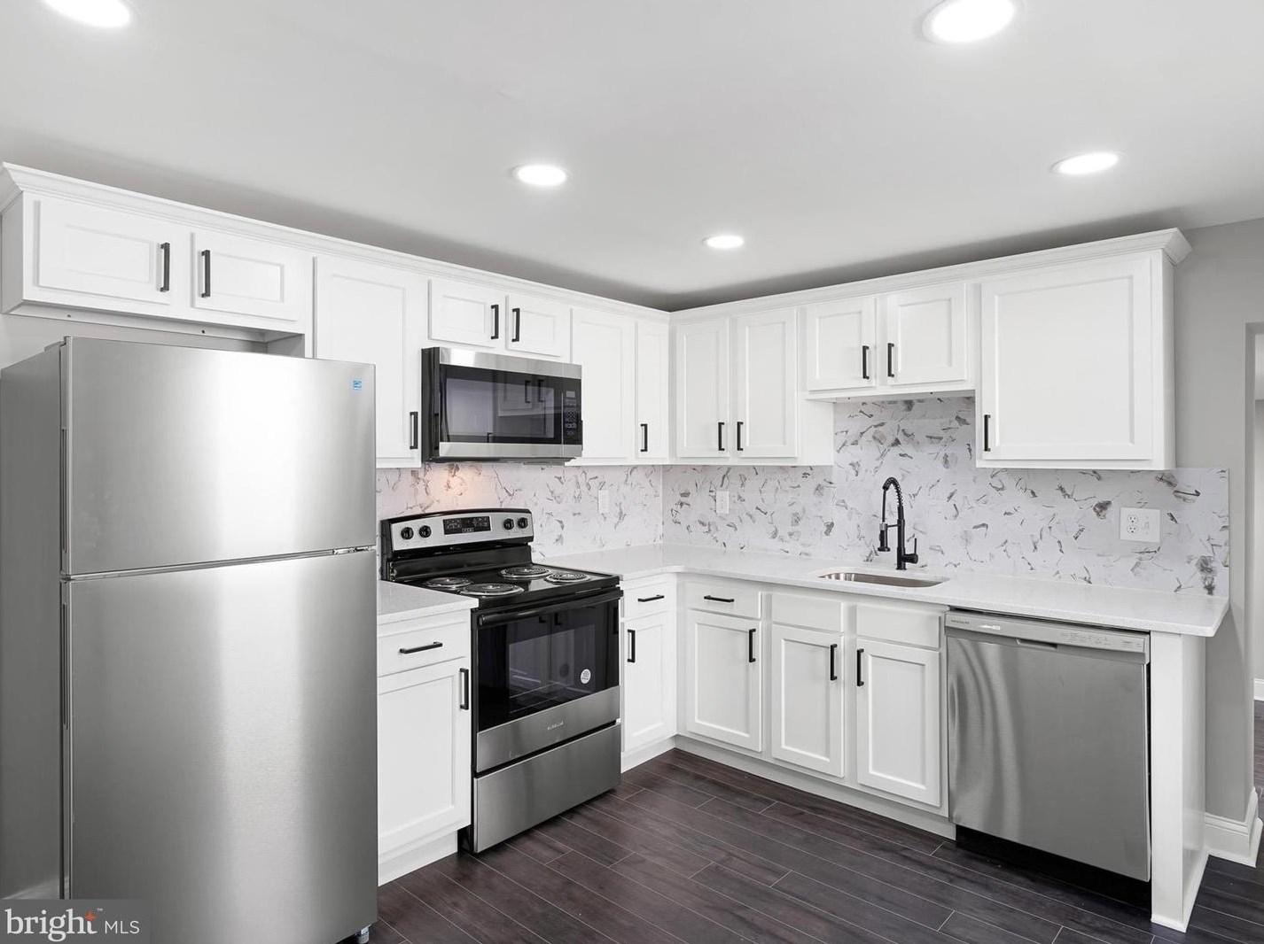 618 7th St, Wilmington DE  19801-2050 exterior