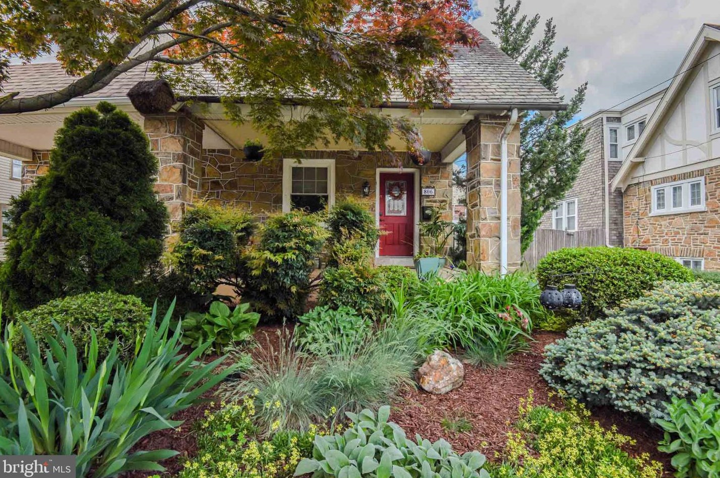806 23rd St, Wilmington, DE 19802-4422