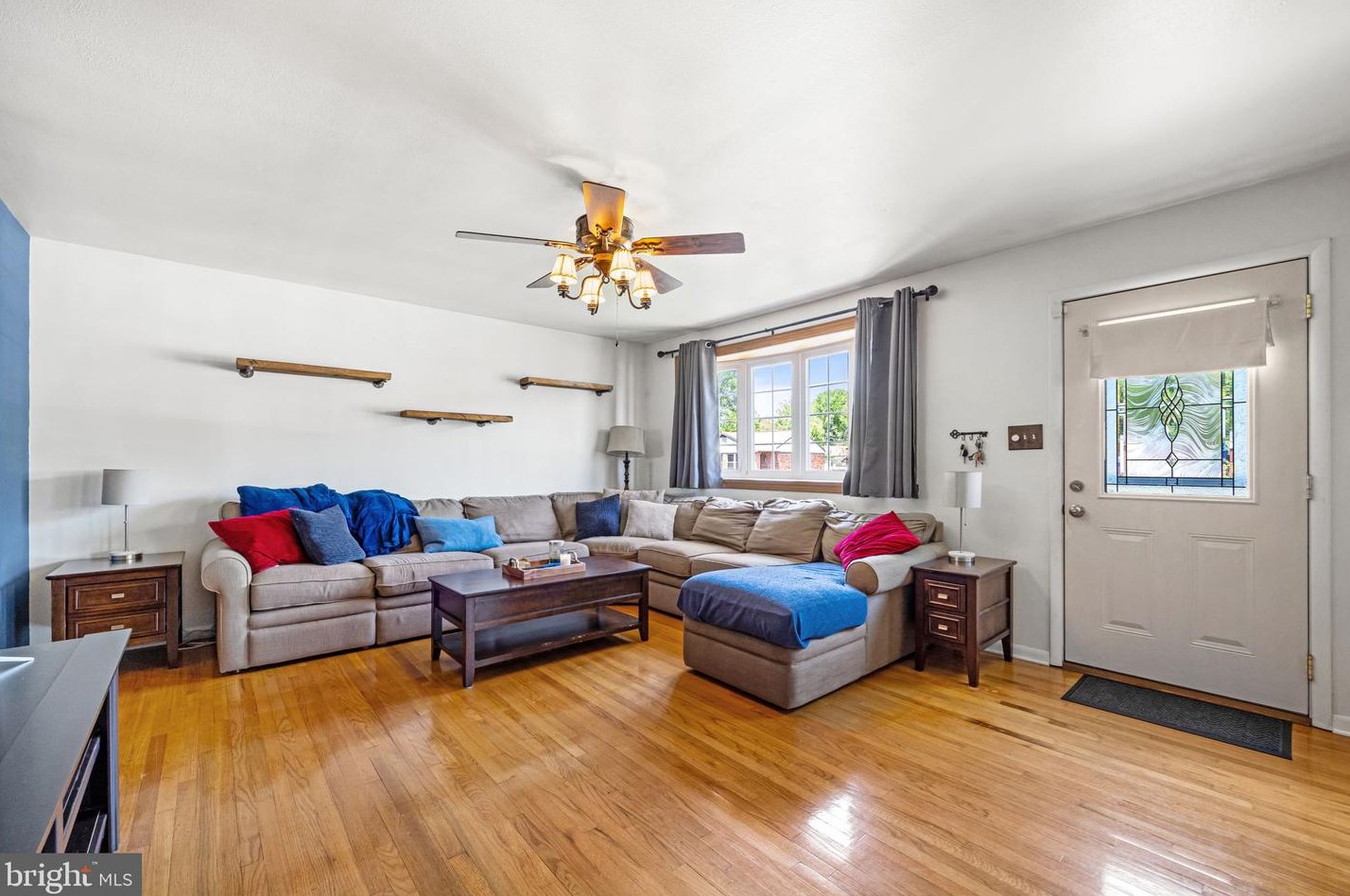 38 Cherry Rd, New Castle, DE 19720-2371
