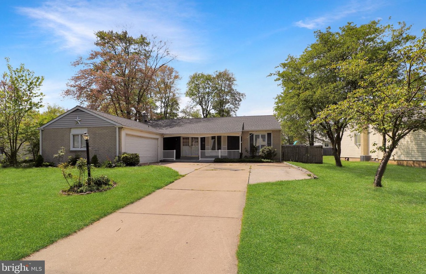 3311 N Rockfield Dr, Wilmington, DE 19810