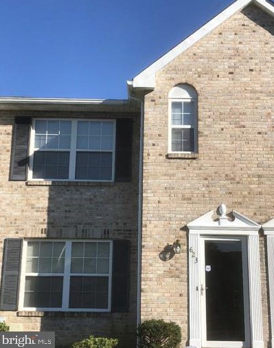 623 Candlestick Ln, Newark, DE 19702