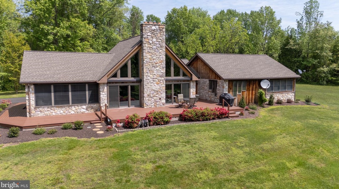 151 Deer Run Rd, Blackbird, DE 19734