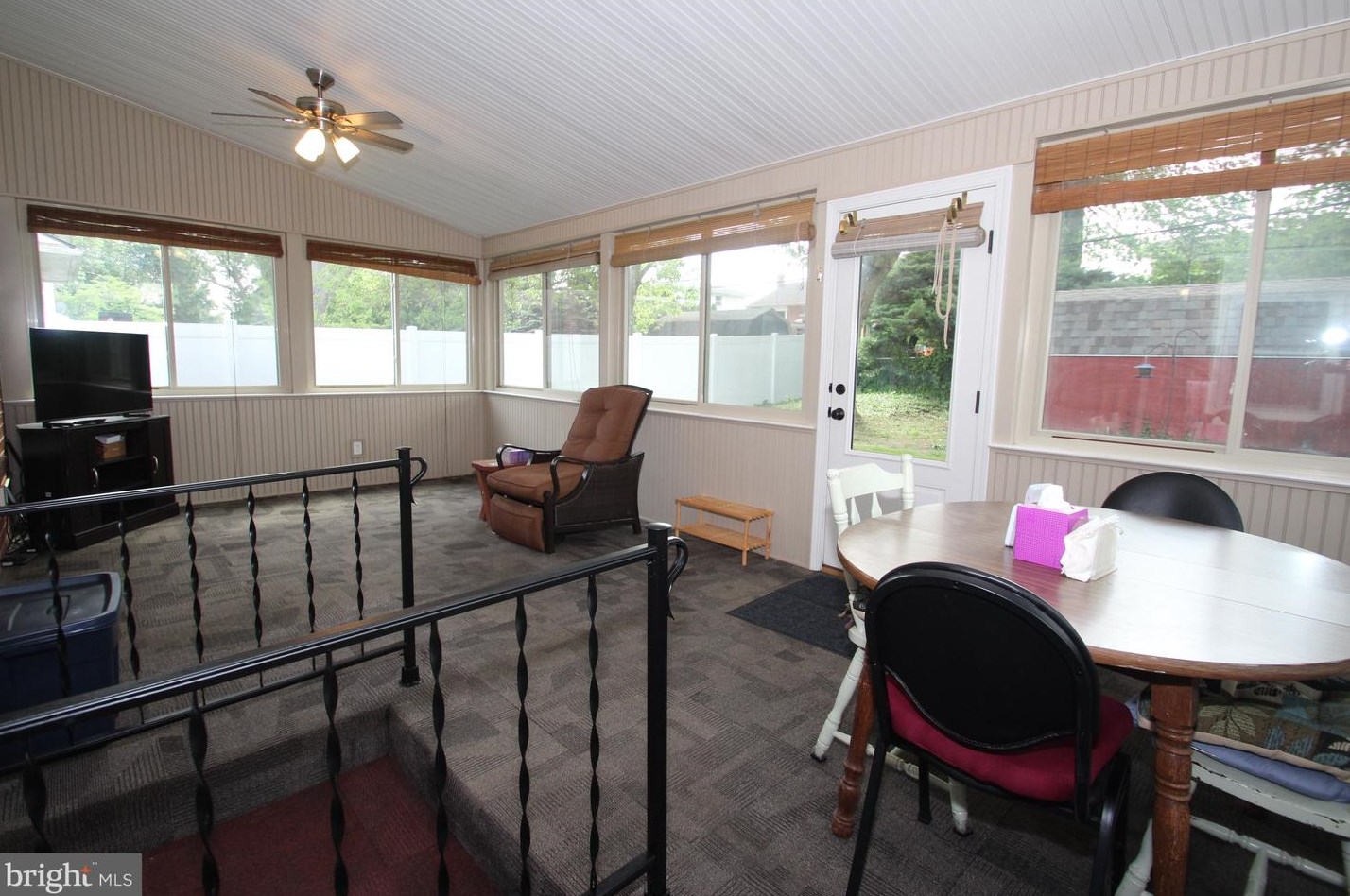 1223 Mckennans Church Rd, Wilmington DE  19808-2130 exterior