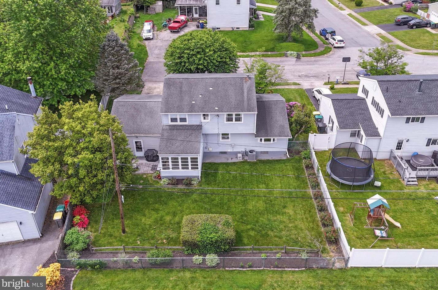 49 Cordele Rd, Newark DE 19711-5610 exterior