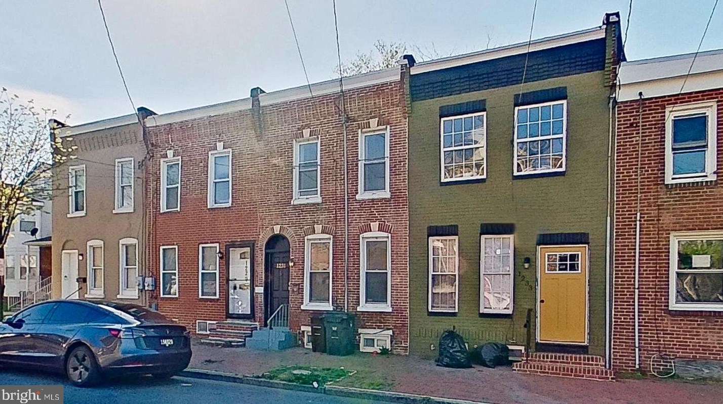 1231 N Heald St, Wilmington, DE 19802