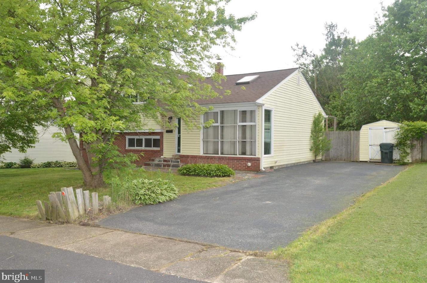 21 Burns Rd, Claymont, DE 19703