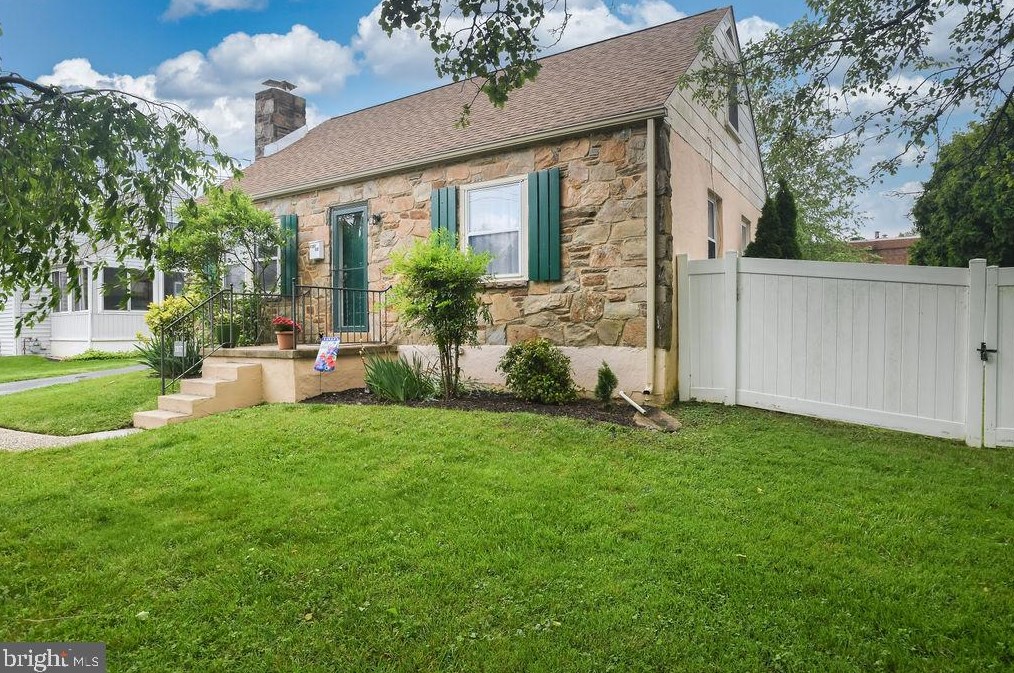 1107 Monterey Pl, Wilmington, DE 19809