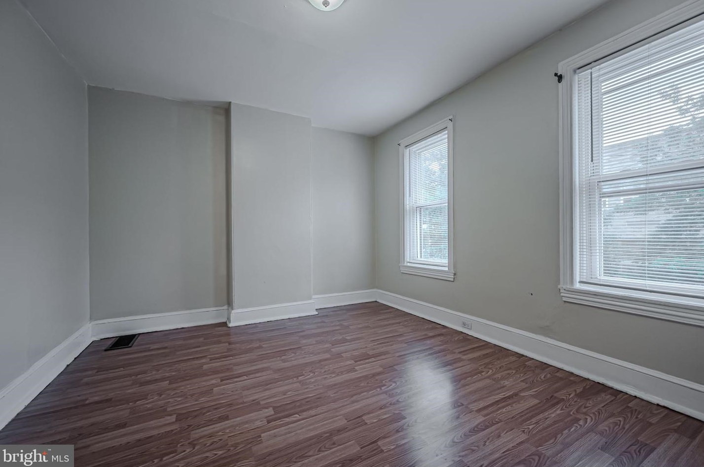 724 Pine St, Wilmington DE  19801-4223 exterior