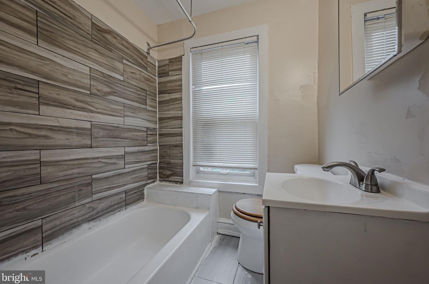 724 Pine St, Wilmington DE  19801-4223 exterior