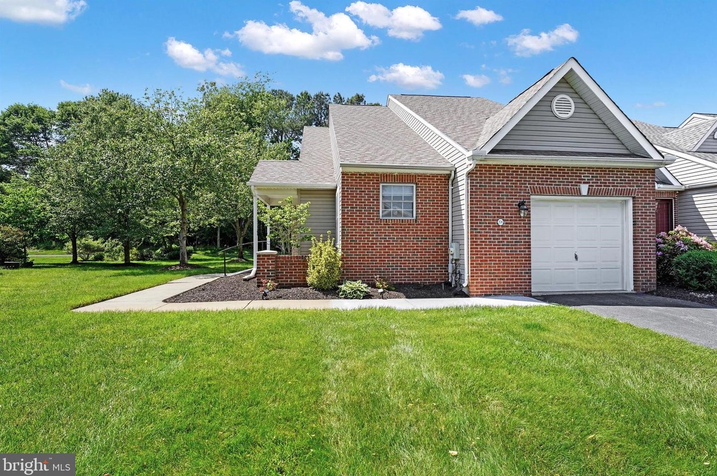 206 Red Lion Dr, Bear, DE 19701-5900