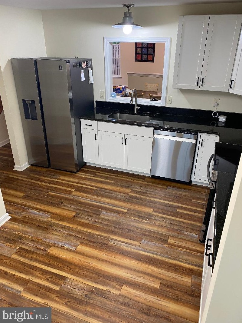 101 Roseman Ct, Newark DE  19711-6007 exterior