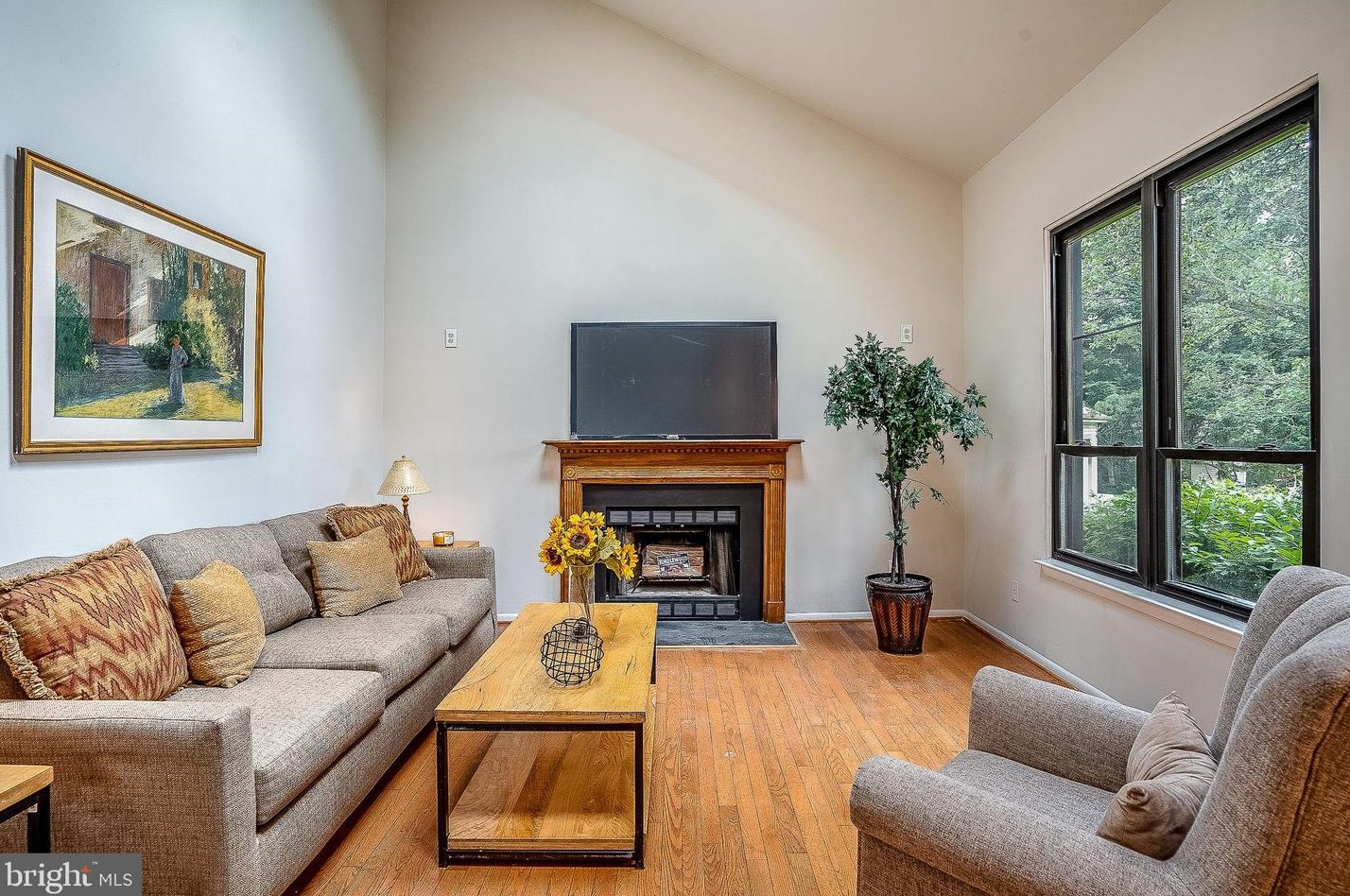 5 Cavallero Ct, New Castle DE 19720-4658 exterior