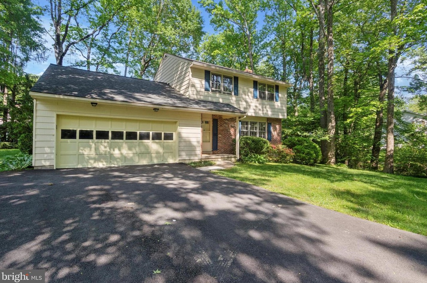 2303 Donwood Rd, Wilmington, DE 19810-2717