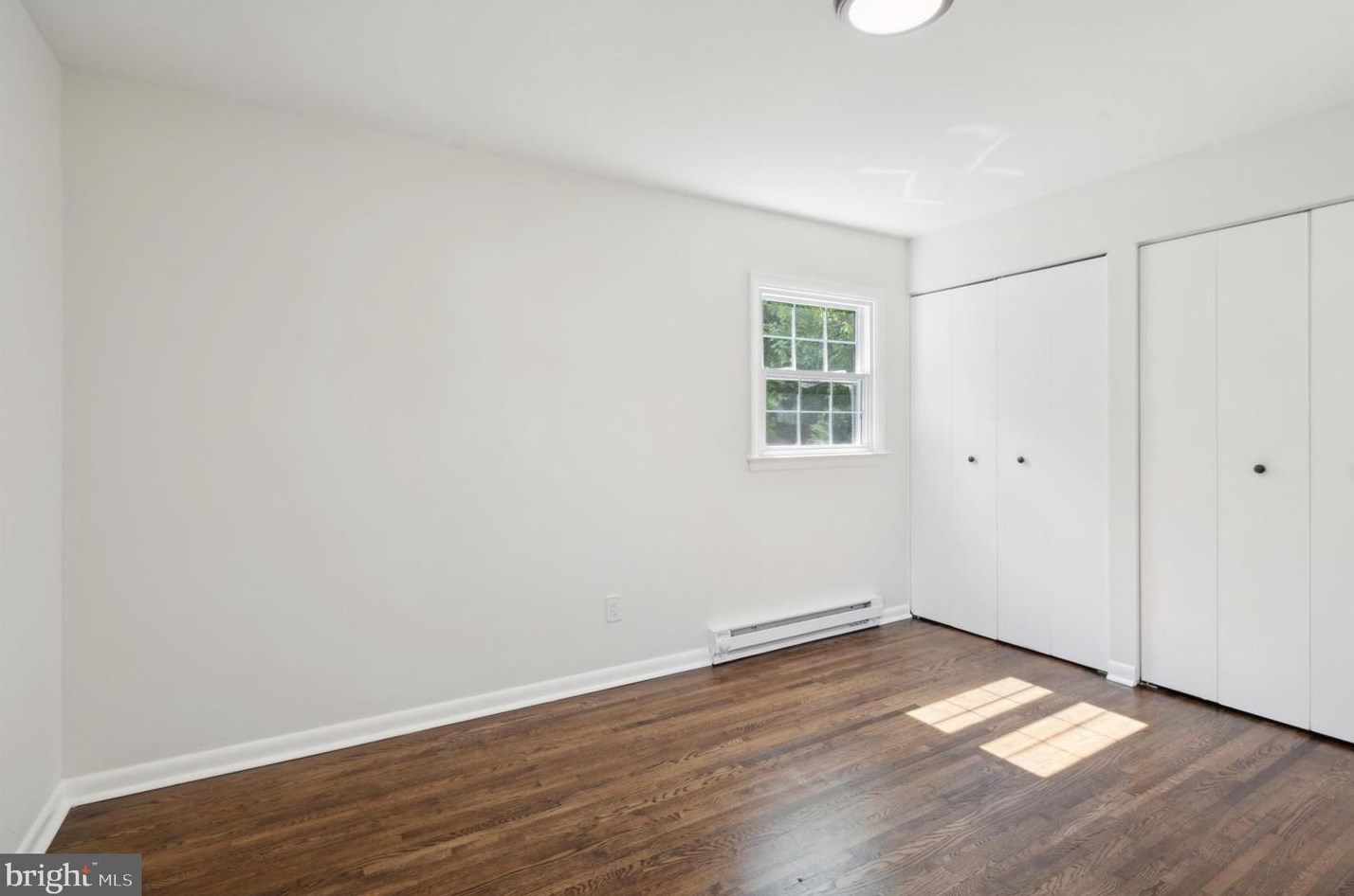 268 Oakfield Dr, Newark DE 19713-2451 exterior