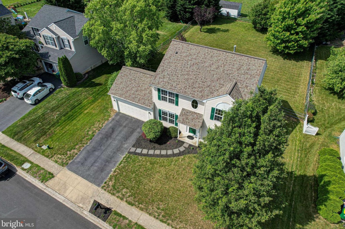9 Silver Lake Dr, Middletown, DE 19709-1360