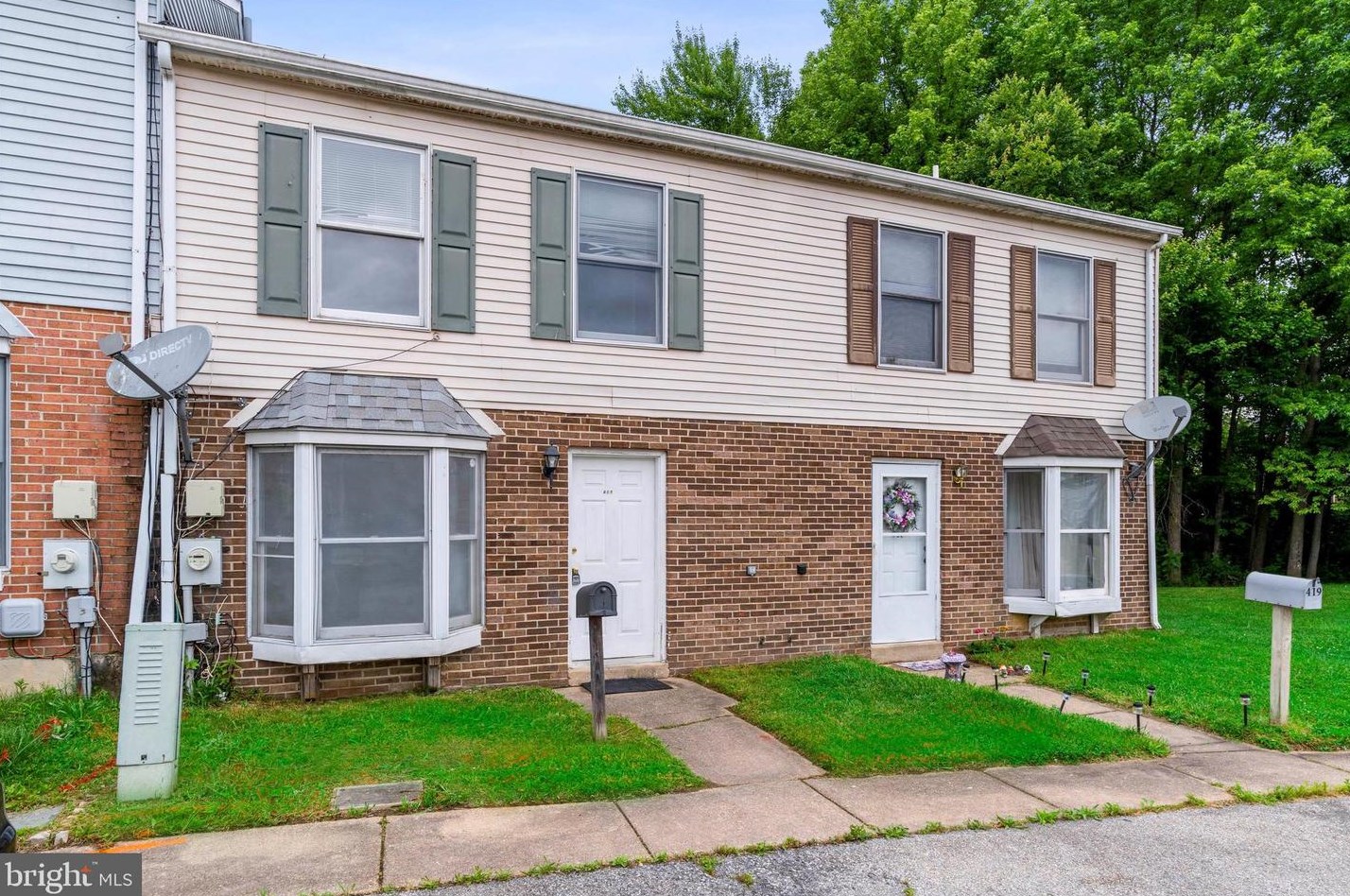 417 Strathaven Ct, Newark, DE 19702-5029