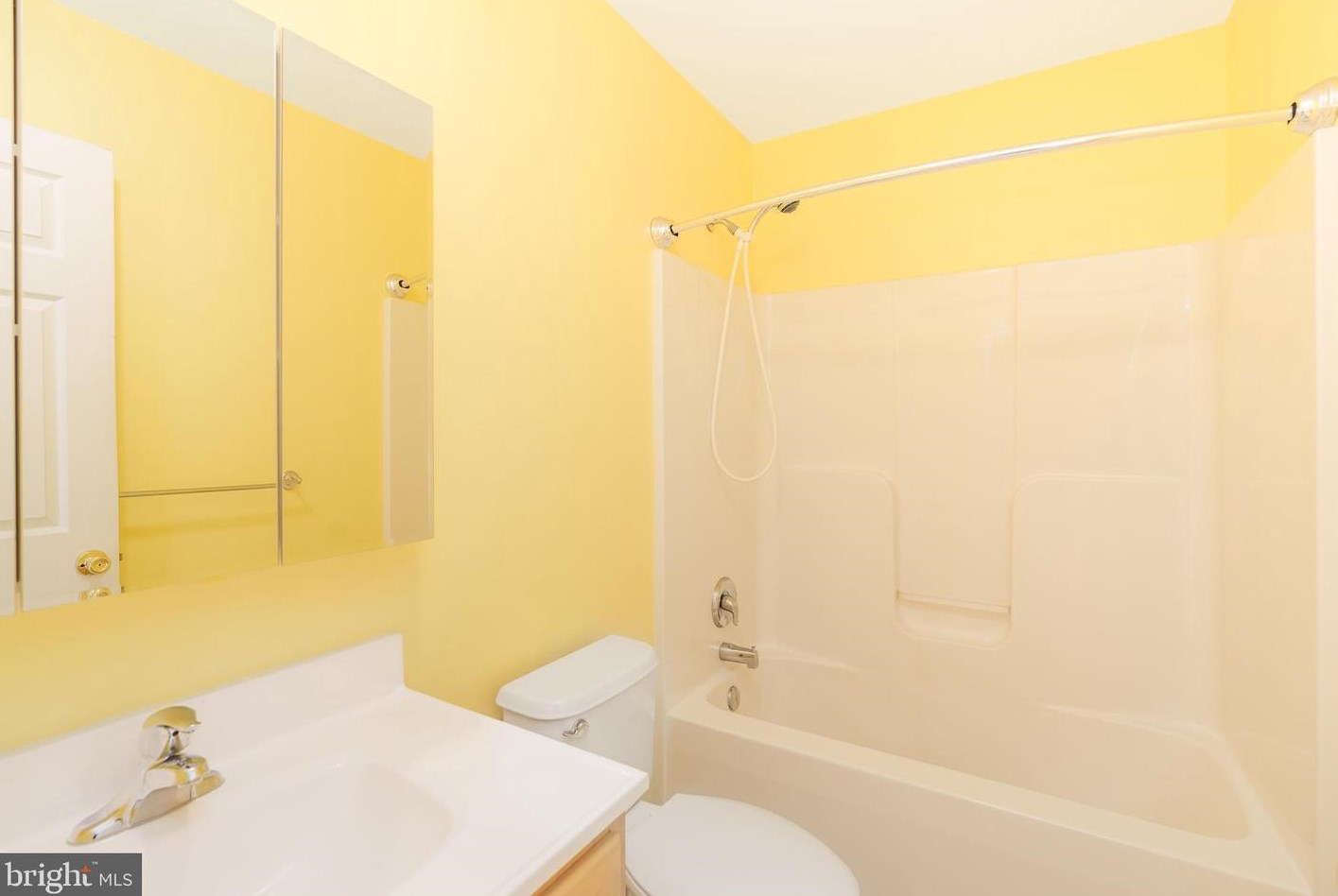 1676 Old Baltimore Pike, Newark DE 19702-1533 exterior