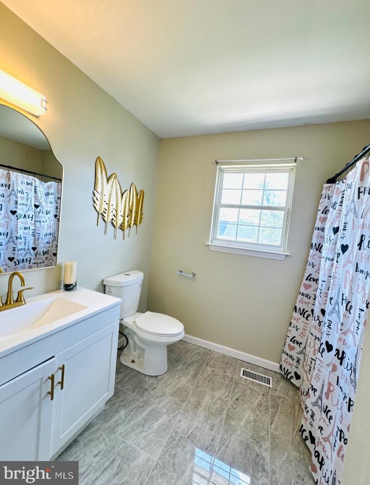 753 Staghorn Dr, New Castle DE  19720-7652 exterior