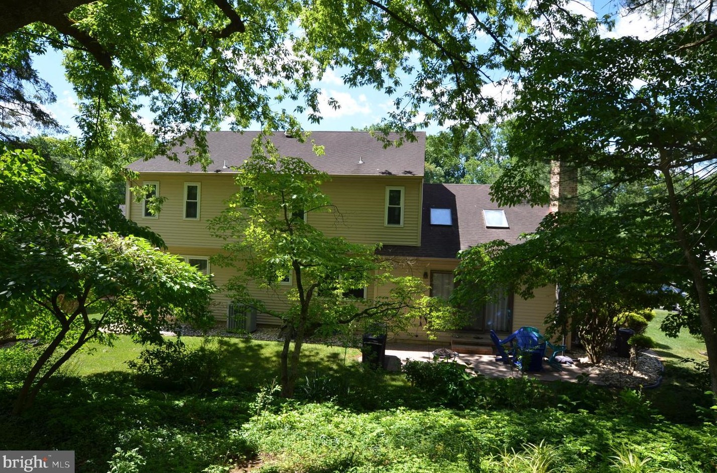 131 Fairhill Dr, Wilmington DE  19808-4310 exterior