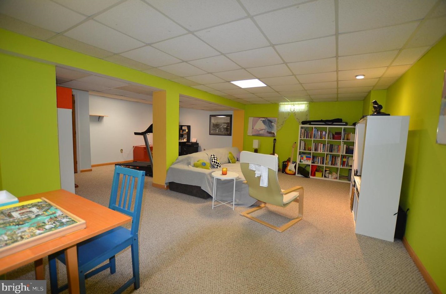 131 Fairhill Dr, Wilmington DE  19808-4310 exterior