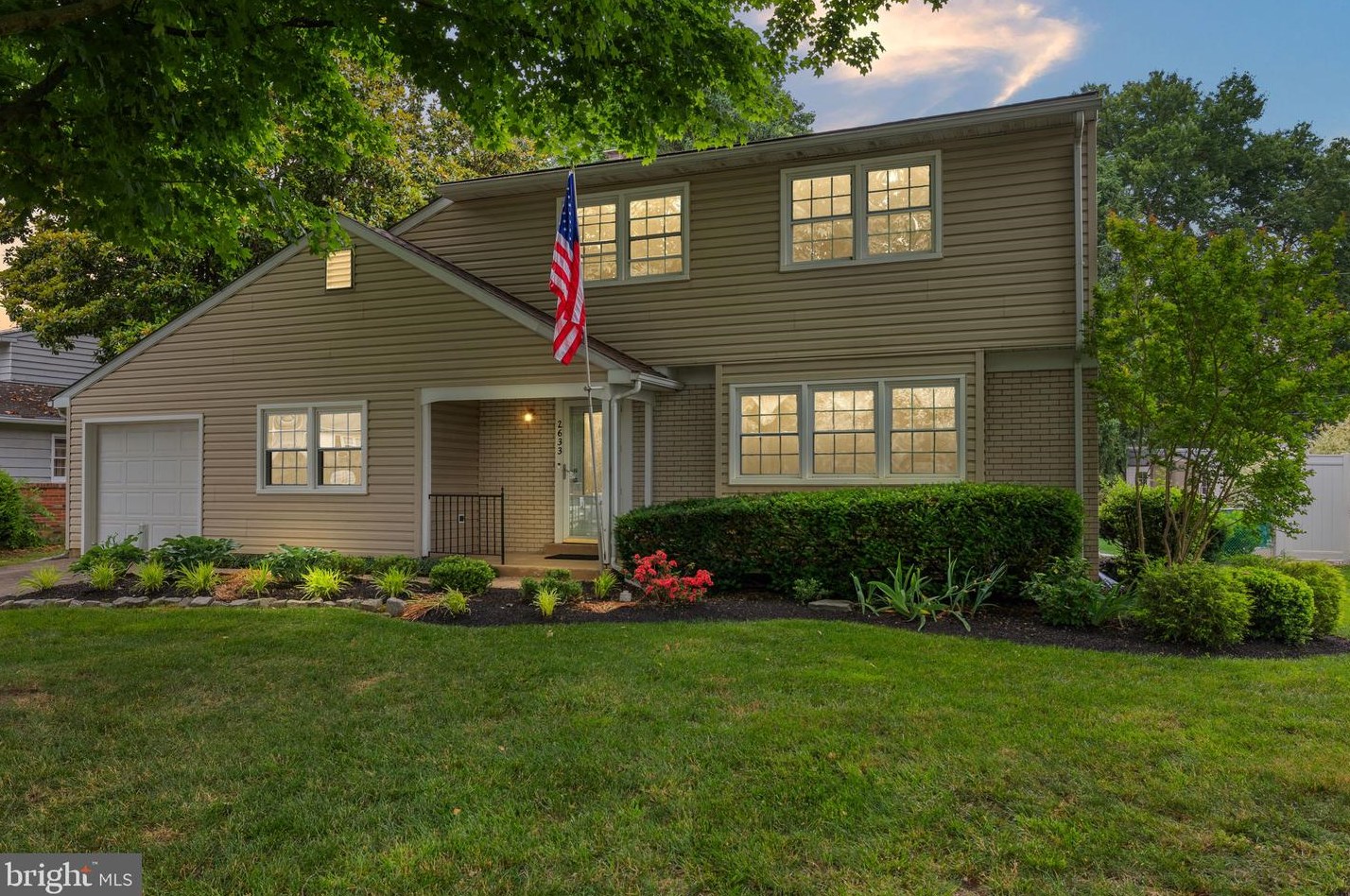 2633 Drayton Dr, Wilmington, DE 19808-3803