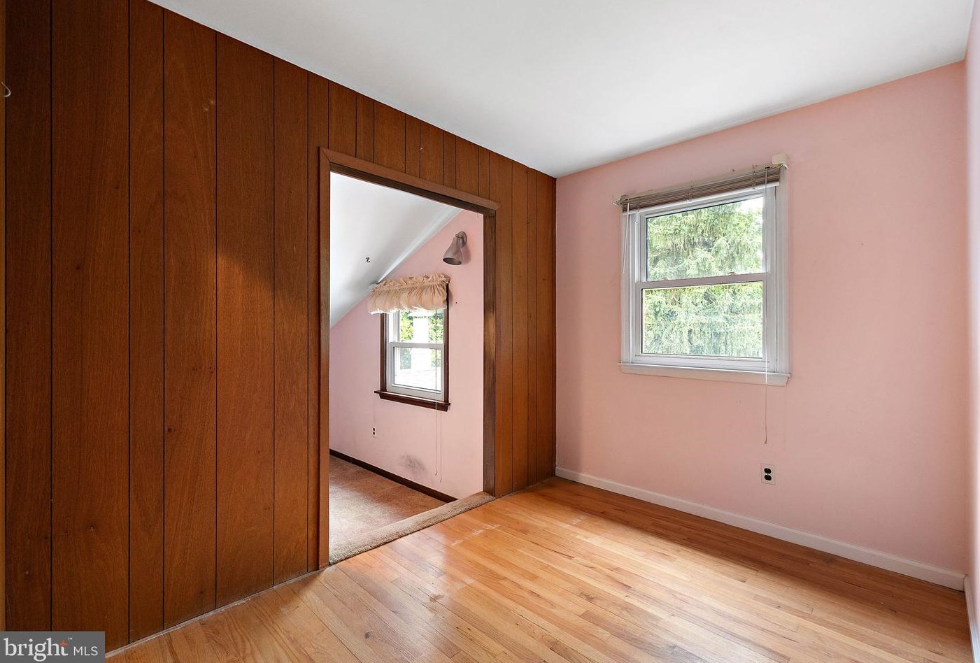 2633 Drayton Dr, Wilmington DE  19808-3803 exterior