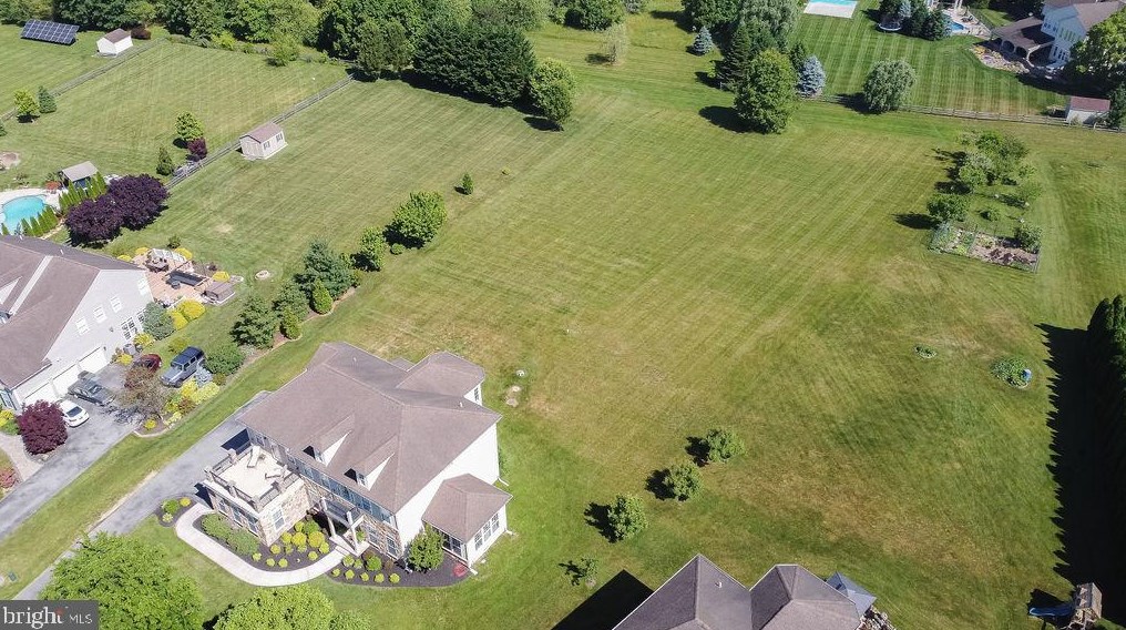 129 Canal Way, Newark, DE 19702-4841