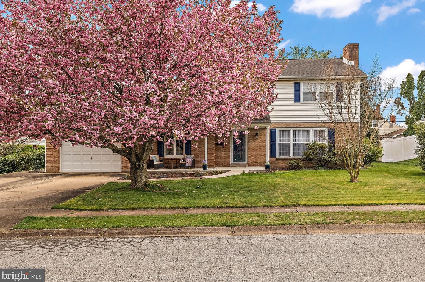 2 Plover Ct, Wilmington, DE 19808
