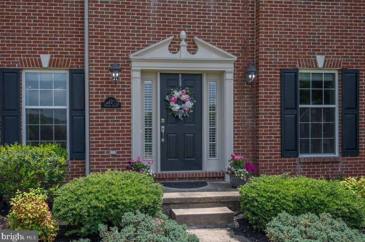 12 Sayers Ct, Wilmington, DE 19803