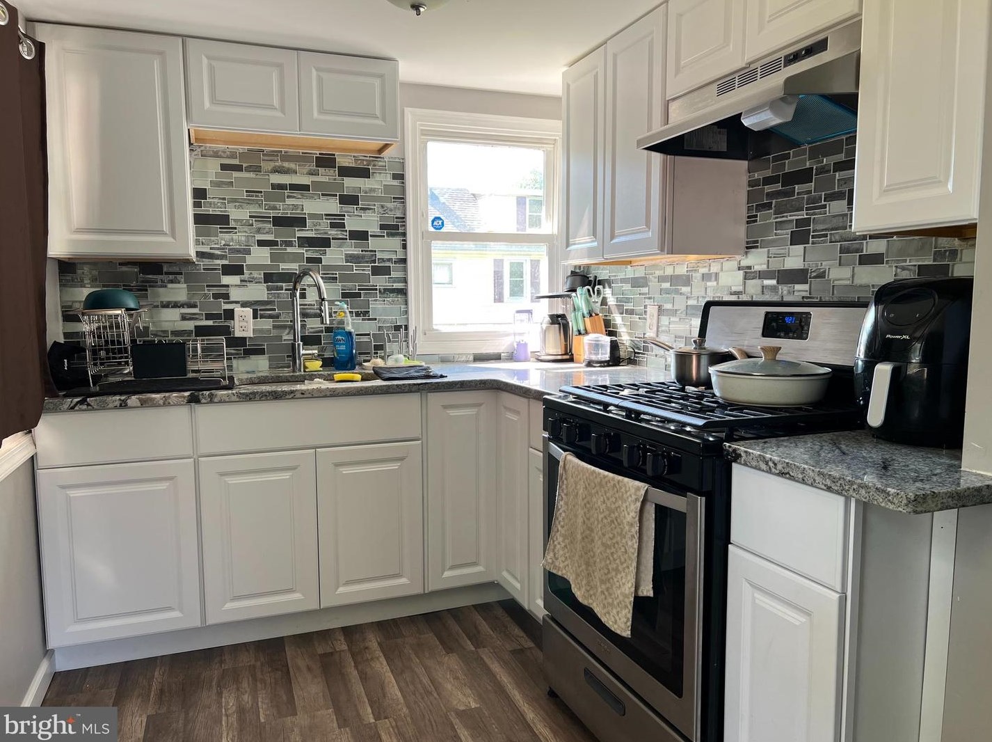 413 11th St, New Castle, DE 19720-6214