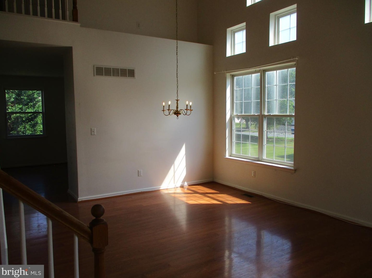 4 Lotus Cir, Bear DE  19701-6320 exterior