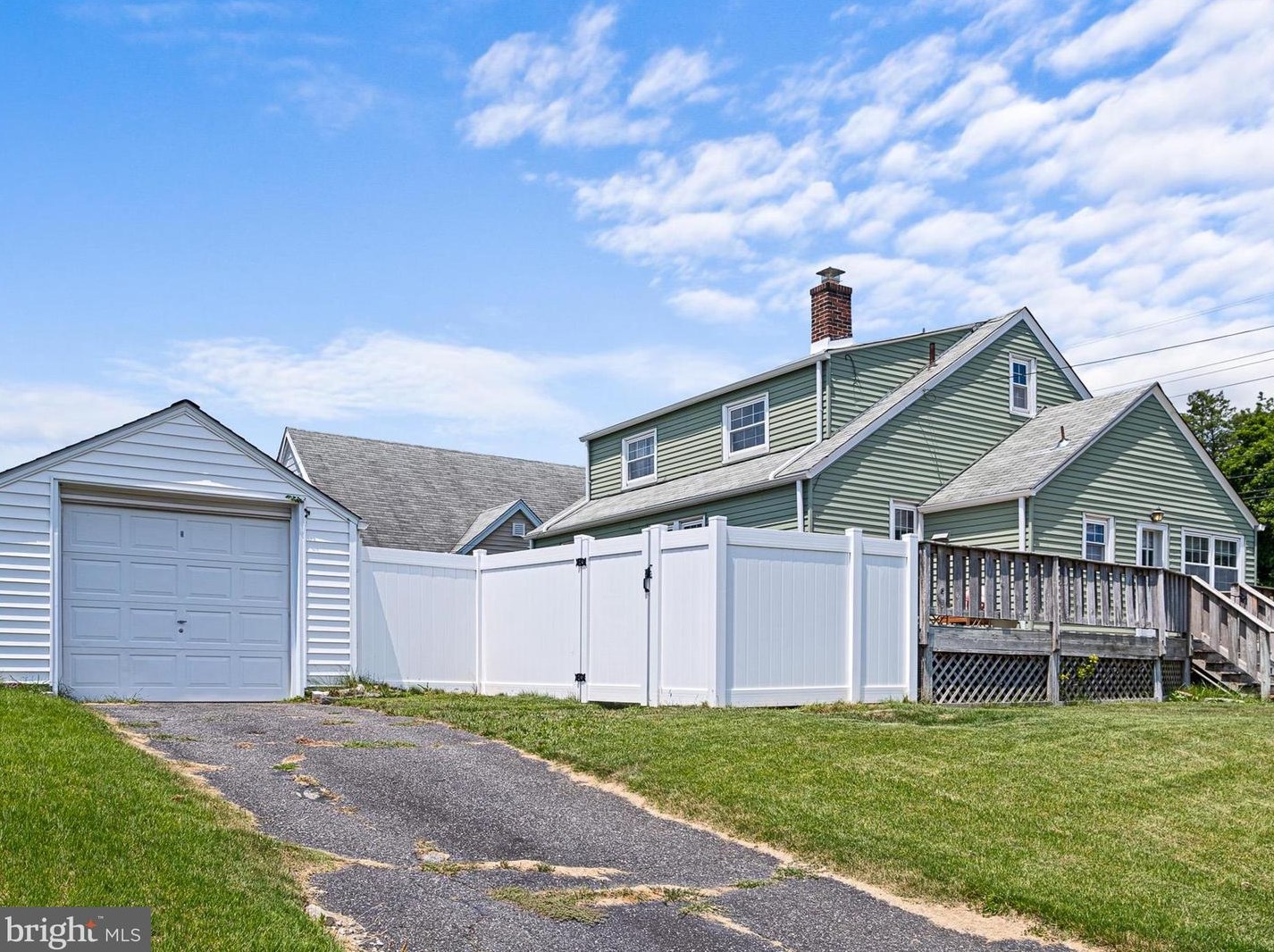 200 Boxwood Rd, Wilmington, DE 19804