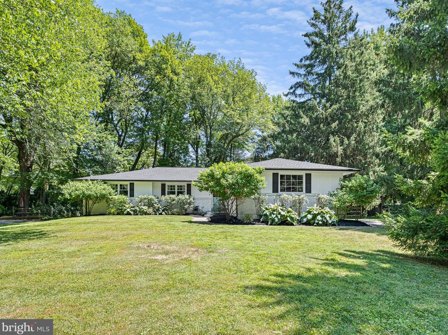 2510 Pennington Dr, Wilmington, DE 19810