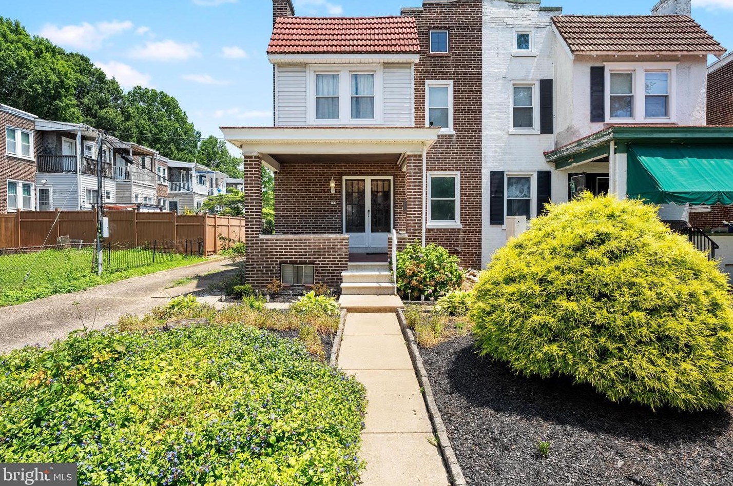 709 W 30th St, Wilmington, DE 19802