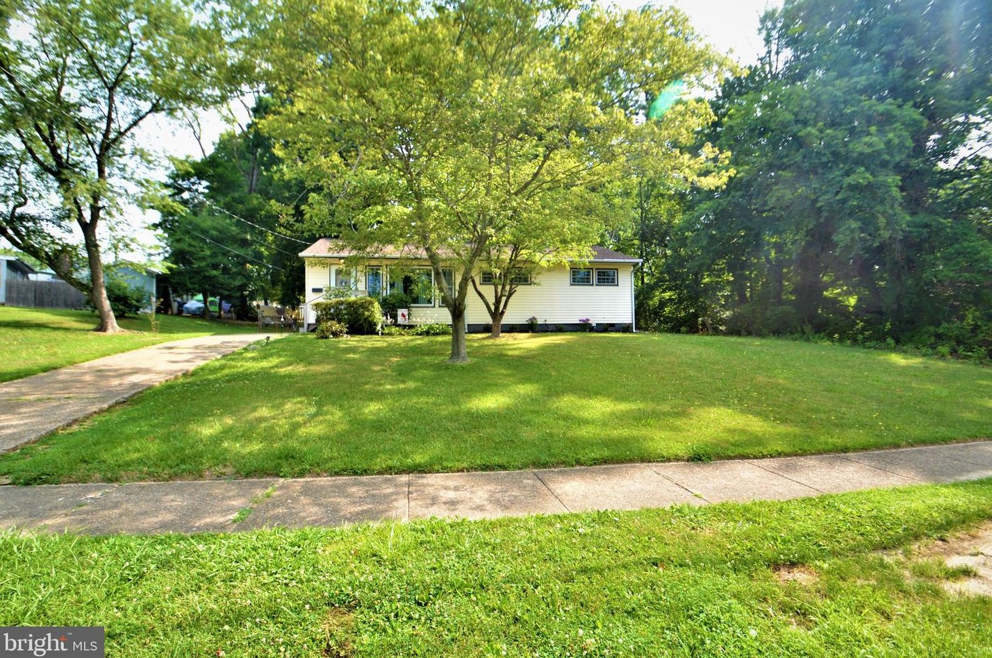 2323 Farrand Dr, Wilmington, DE 19808