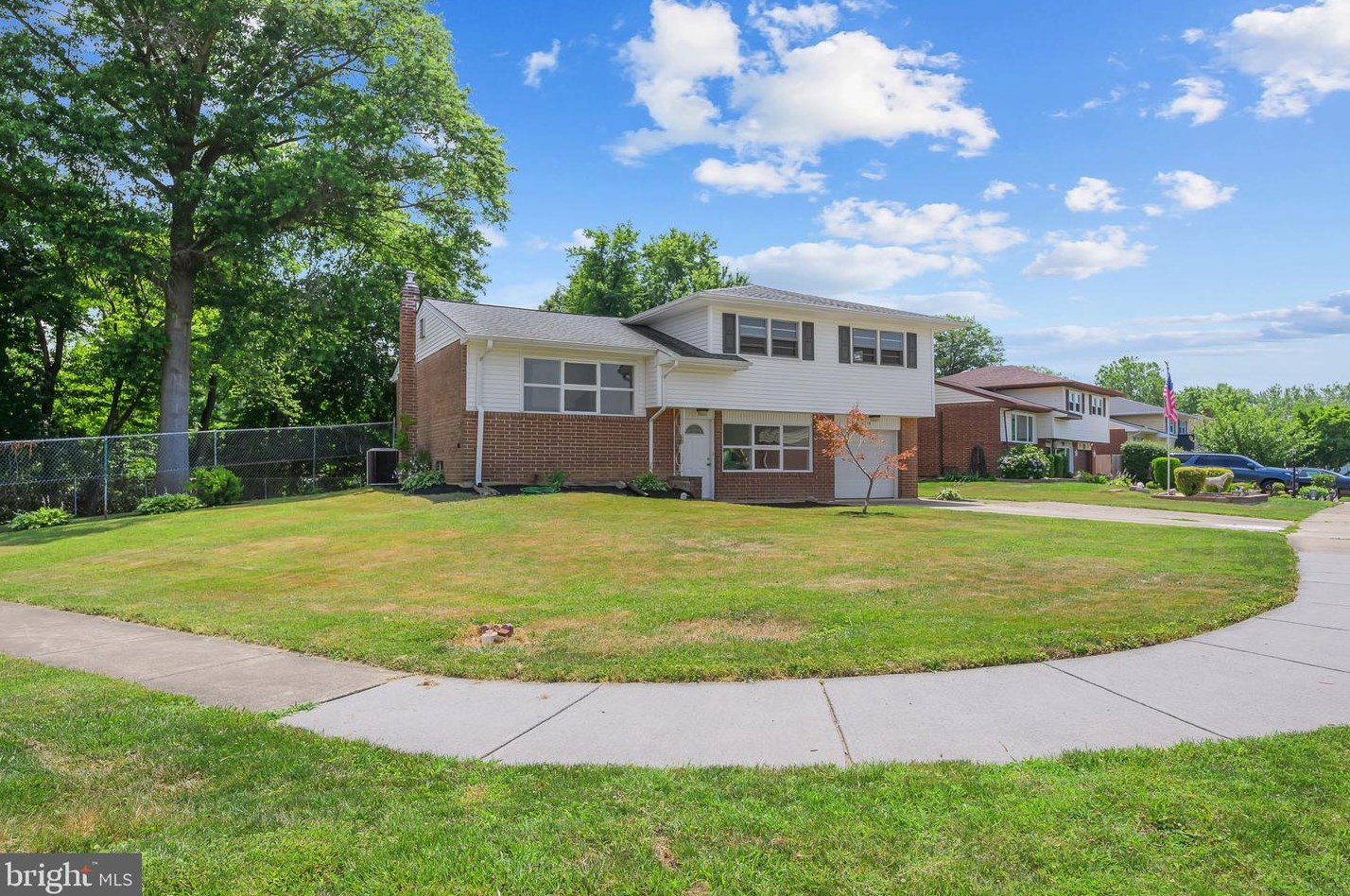 2010 Ferguson Dr, Wilmington, DE 19808