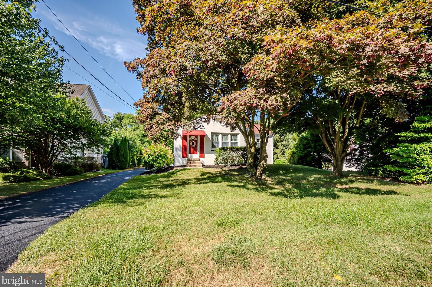 2304 Silverside Rd, Wilmington, DE 19810