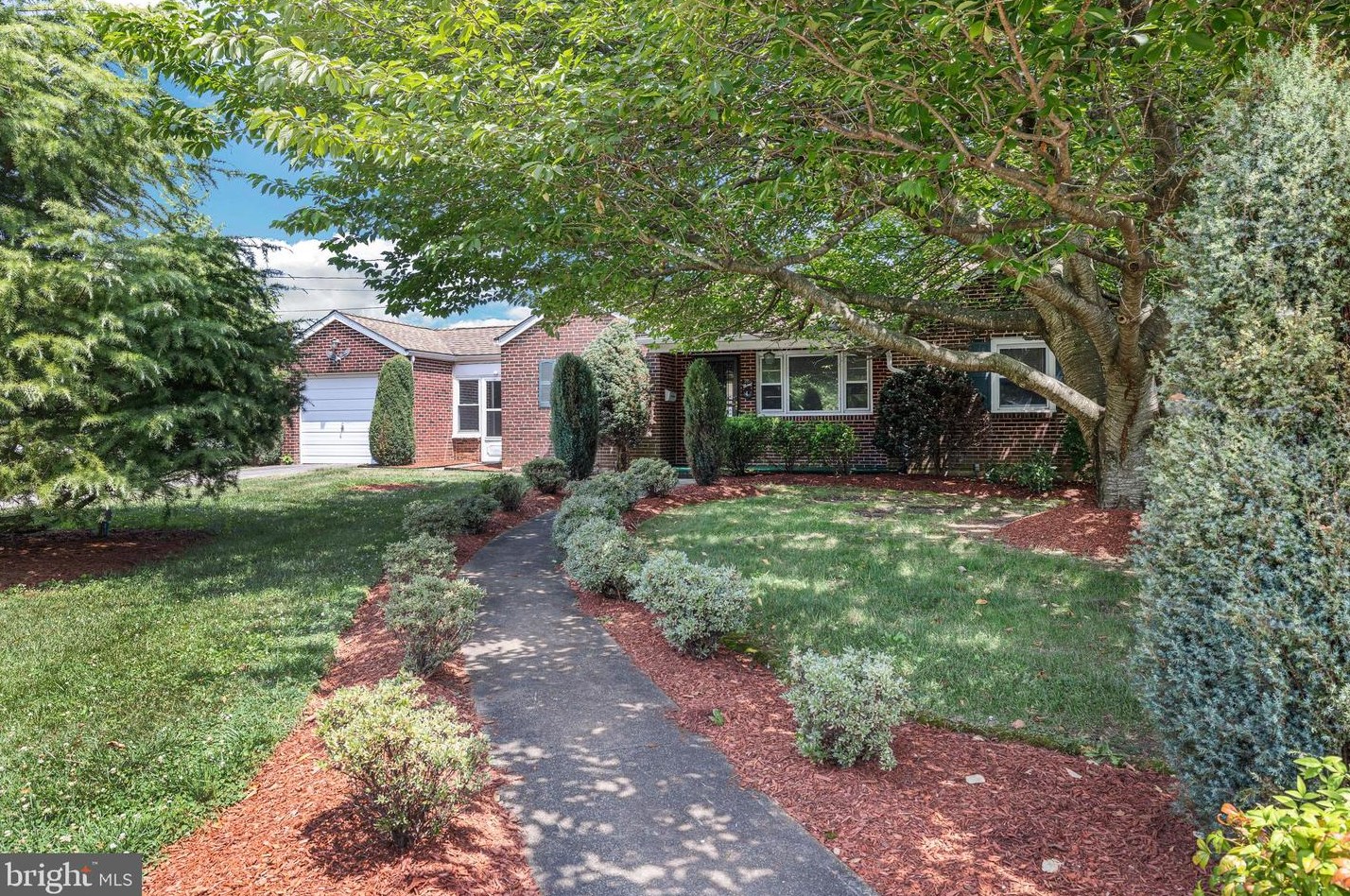 4610 Bailey Dr, Wilmington, DE 19808