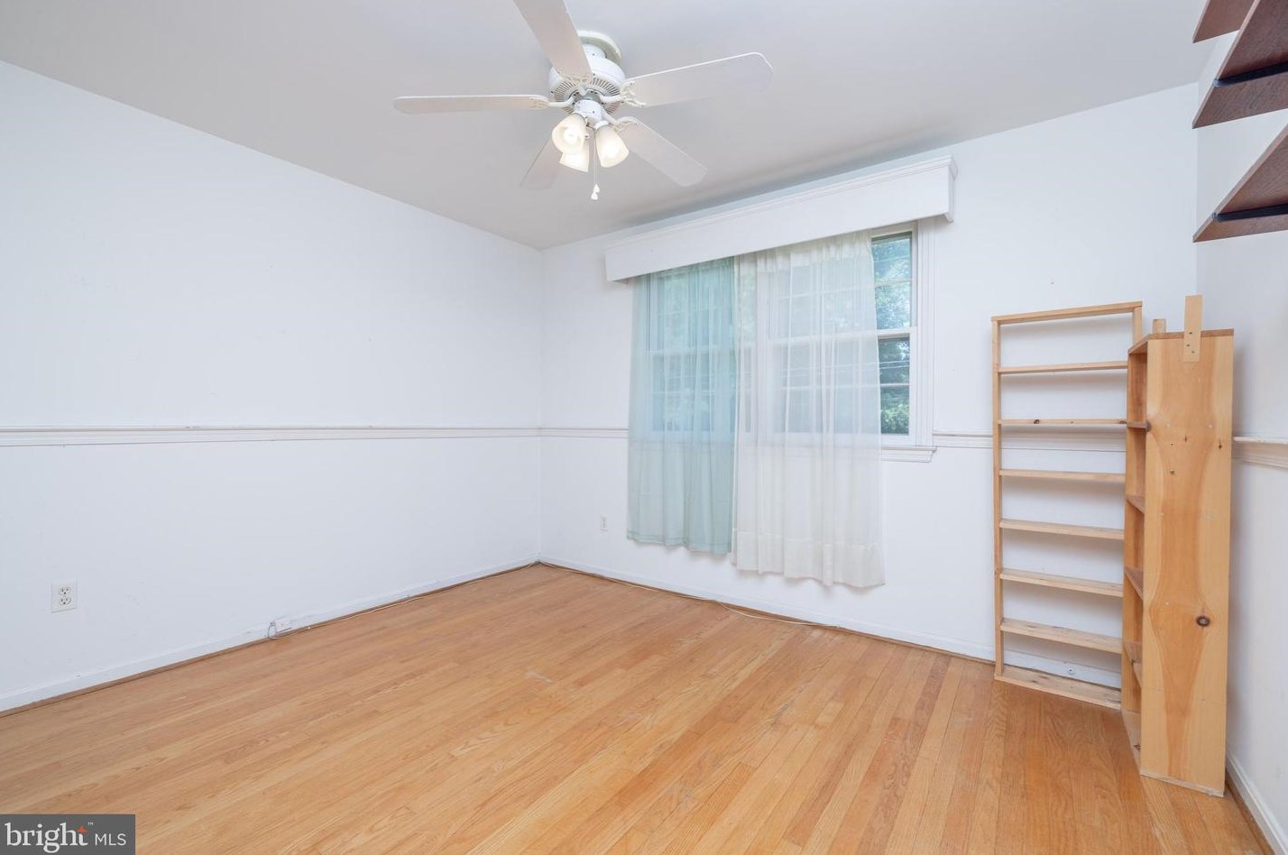 109 Country Club Dr, Newark DE  19711-2736 exterior