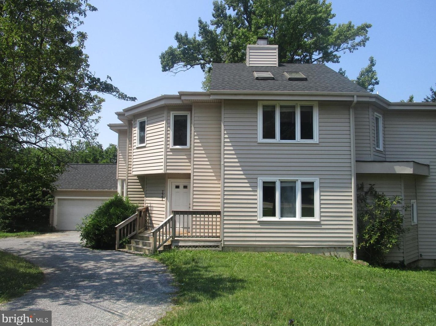 321 Marsh Rd, Wilmington, DE 19809